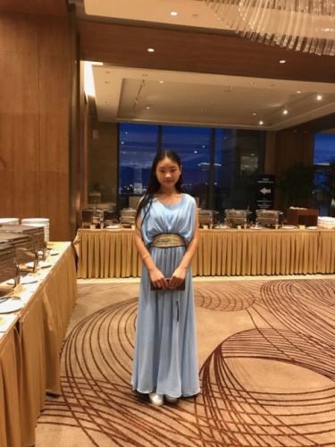 贏在起跑線(xiàn)？中國(guó)孩子赴美留學(xué)是否越早越好？